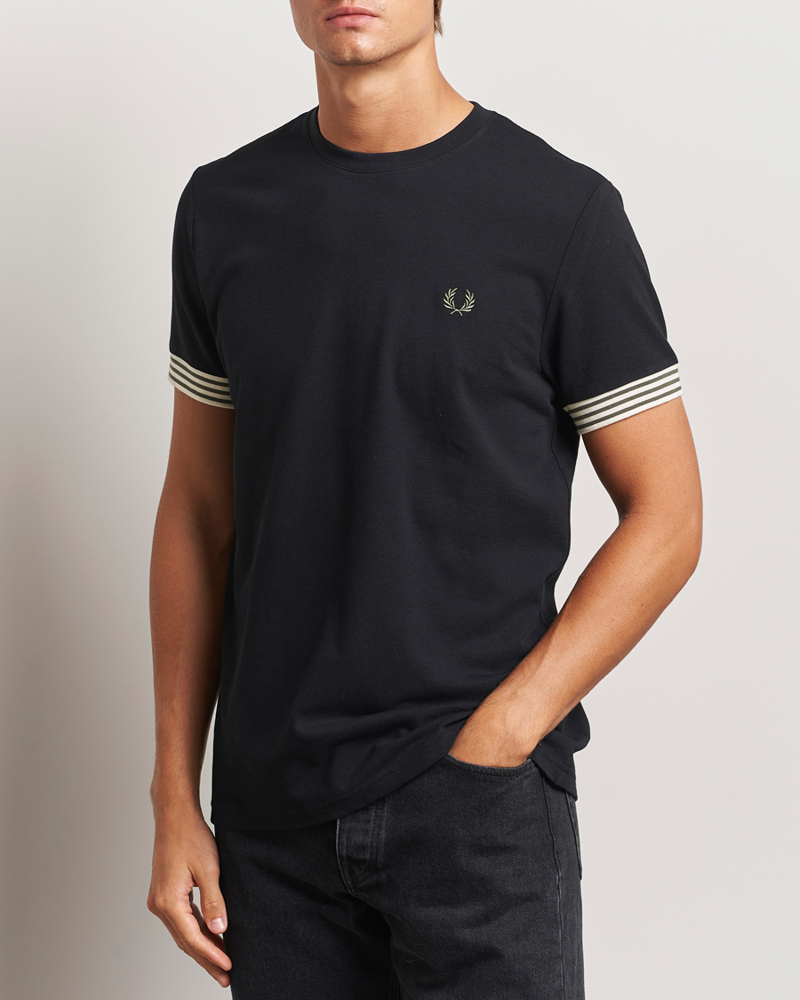 Heren | T-shirts | Fred Perry | Striped Cuff Crew Neck T-Shirt Black