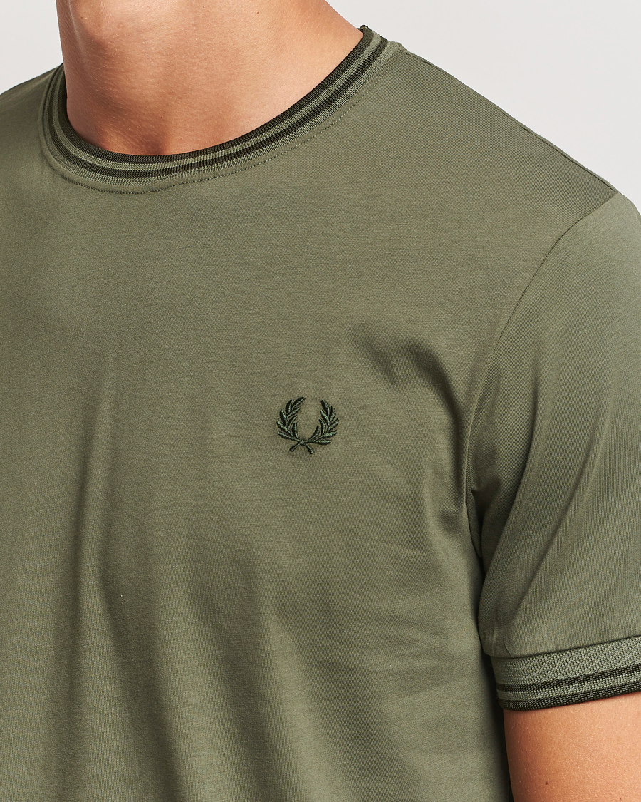 Heren | T-shirts | Fred Perry | Twin Tipped T-Shirt Laurel Green