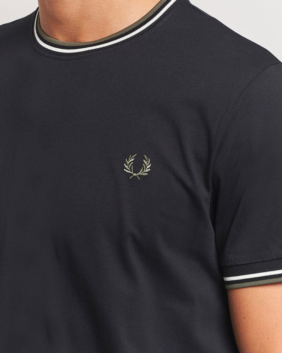Heren | T-shirts | Fred Perry | Twin Tipped T-Shirt Black