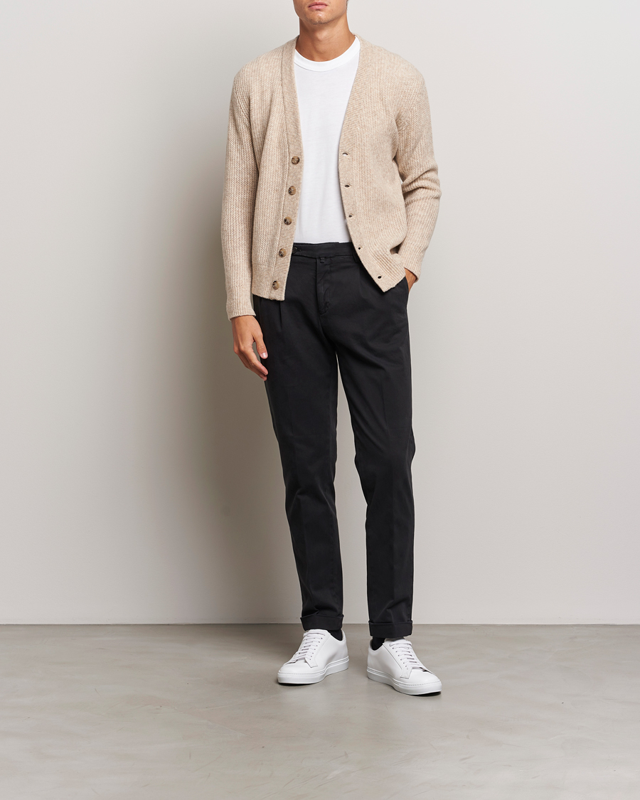 Heren | Broeken | Briglia 1949 | Easy Fit Pleated Cotton Stretch Chino Black