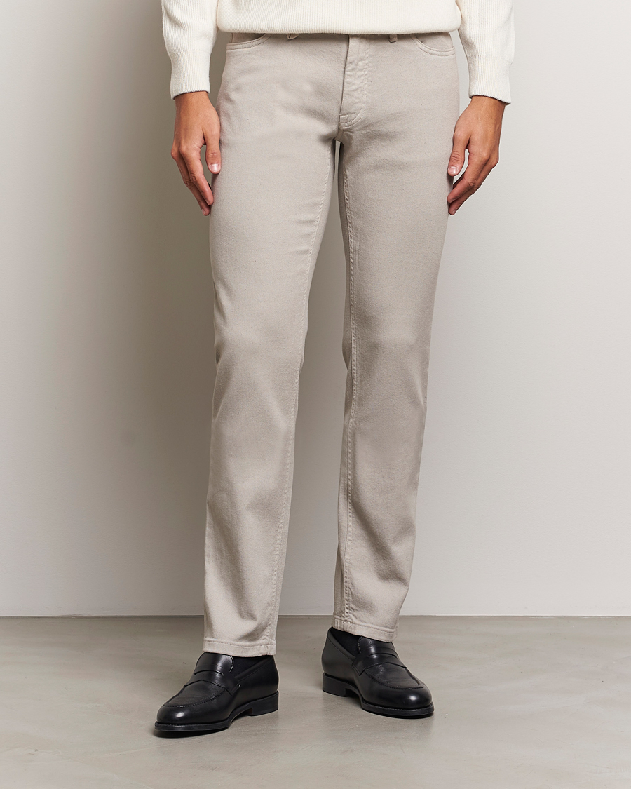 Heren | Broeken | Brioni | Slim Fit 5-Pocket Cotton Pants Light Beige