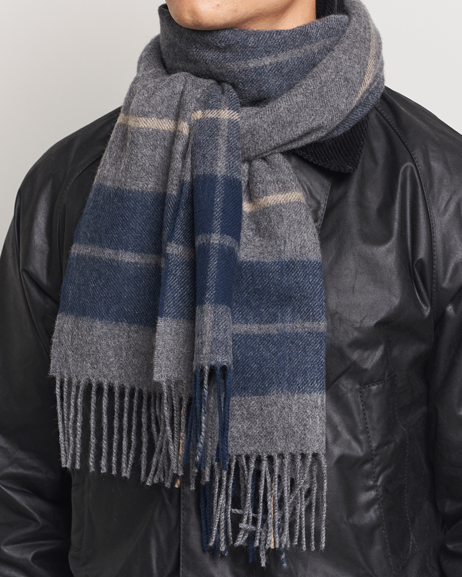 Heren | Gloverall Lambswool Scarf Grey Check | Gloverall | Lambswool Scarf Grey Check