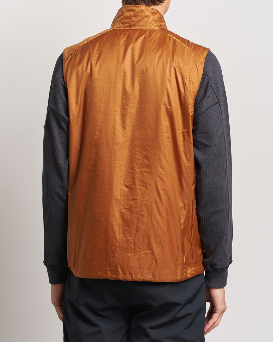 Heren | Jassen | Houdini | Dunfri Primaloft Padded Vest Rust Brown