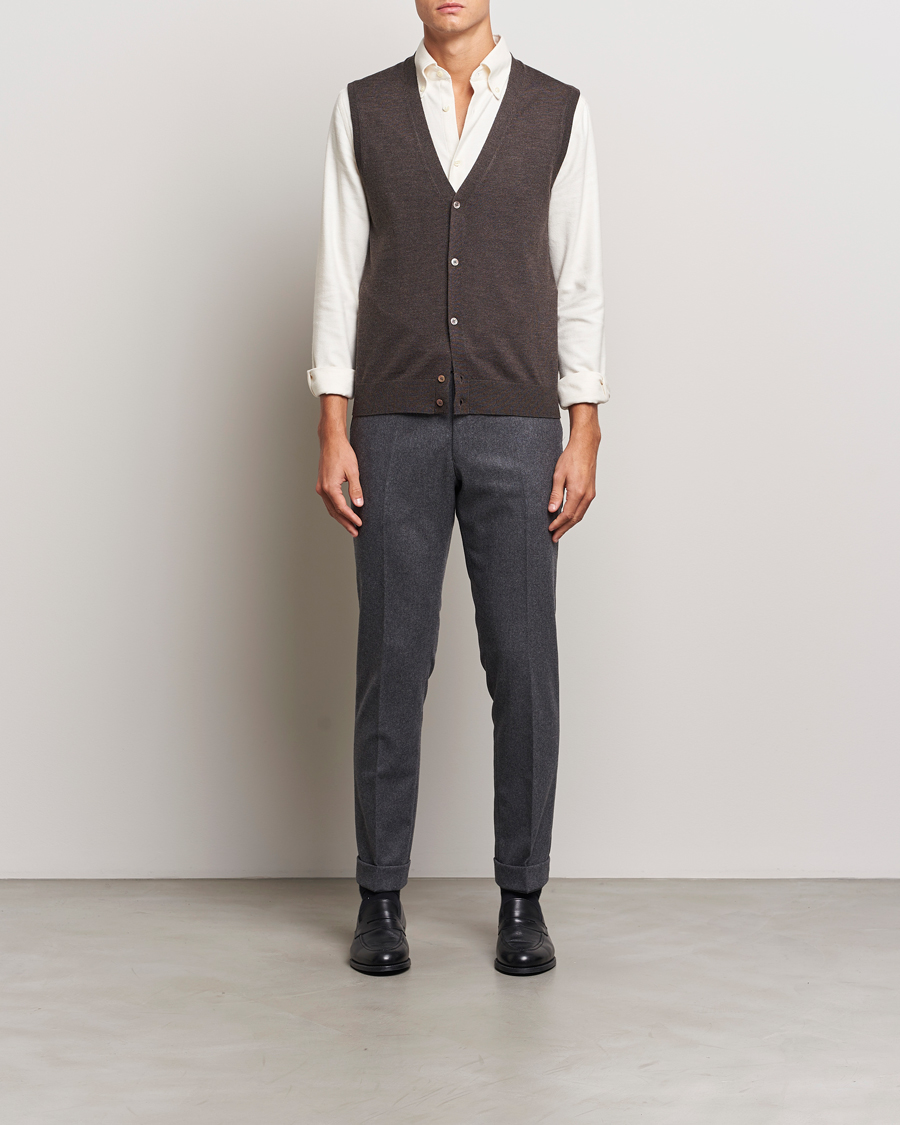 Heren | Truien | Morris | Merino Slipover Vest Brown