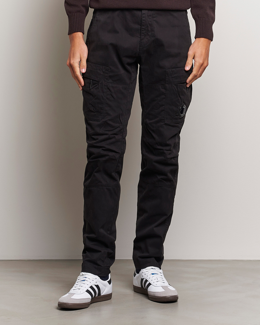 Heren | Broeken | C.P. Company | Stretch Satin Lens Cargo Pants Black