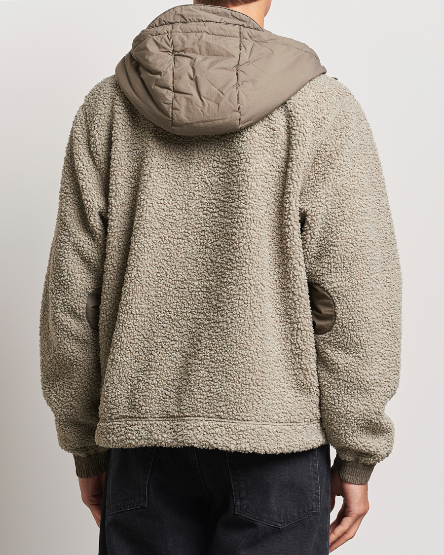 Shell fleece discount