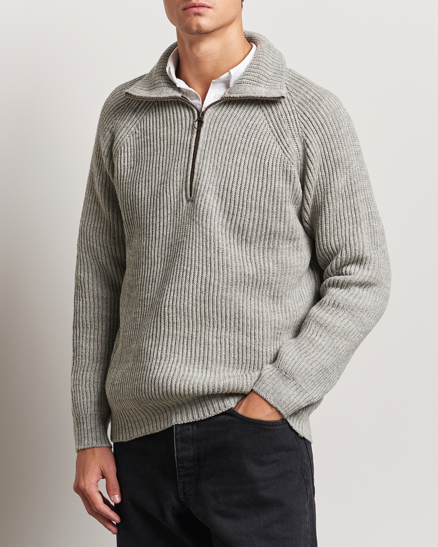 Heren | Truien | Peregrine | Ford Knitted Wool Half Zip Light Grey