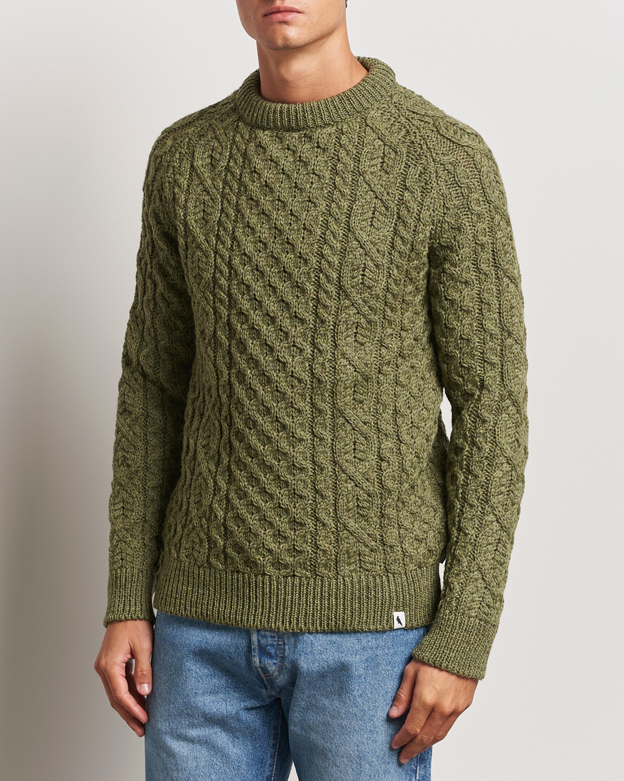 Heren | Truien | Peregrine | Hudson Wool Aran Knitted Jumper Apple