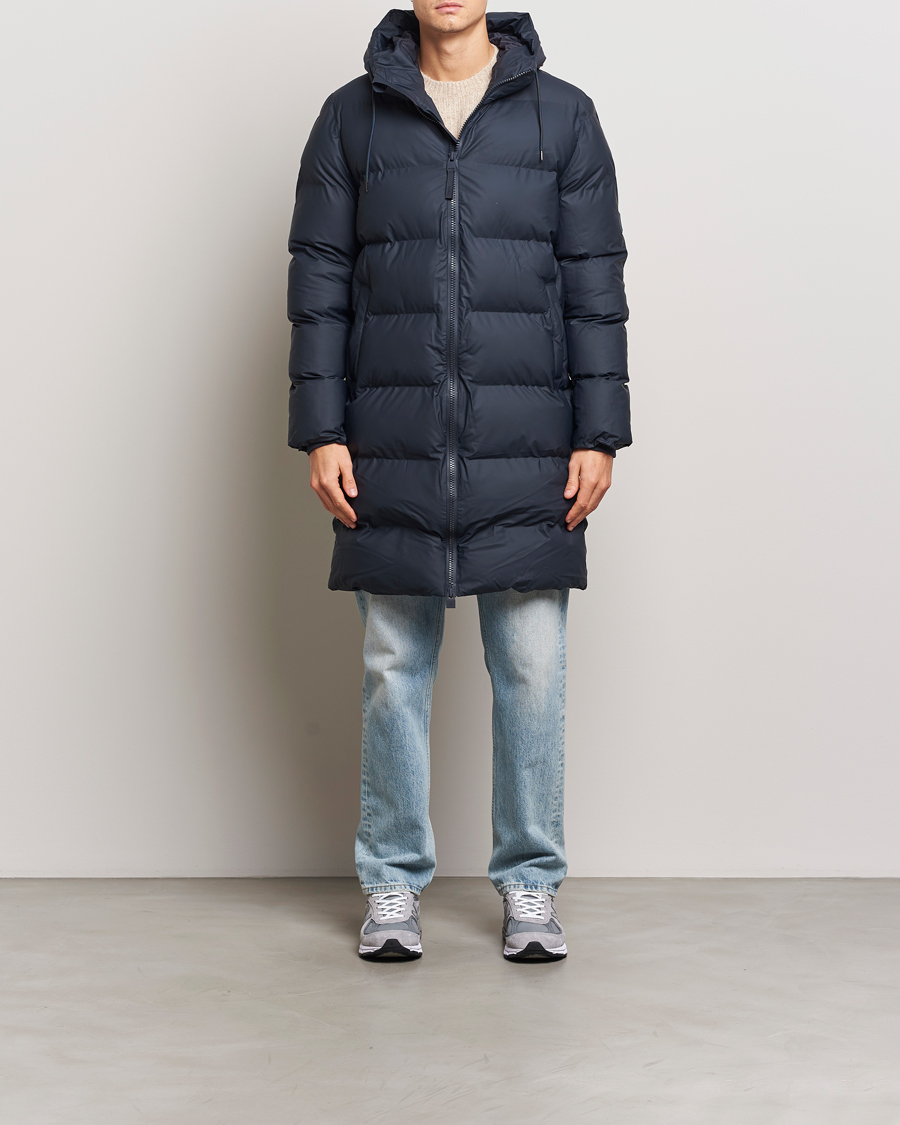 Heren | Jassen | RAINS | Alta Long Puffer Parka Navy