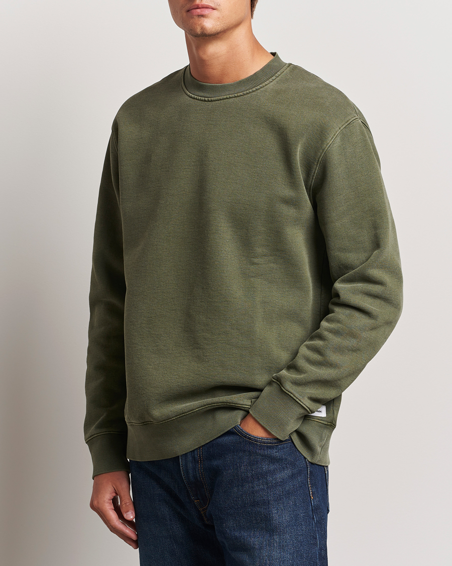 Heren | Truien | Samsøe Samsøe | Pigment Dyed Crew Neck Sweatshirt Forest Night