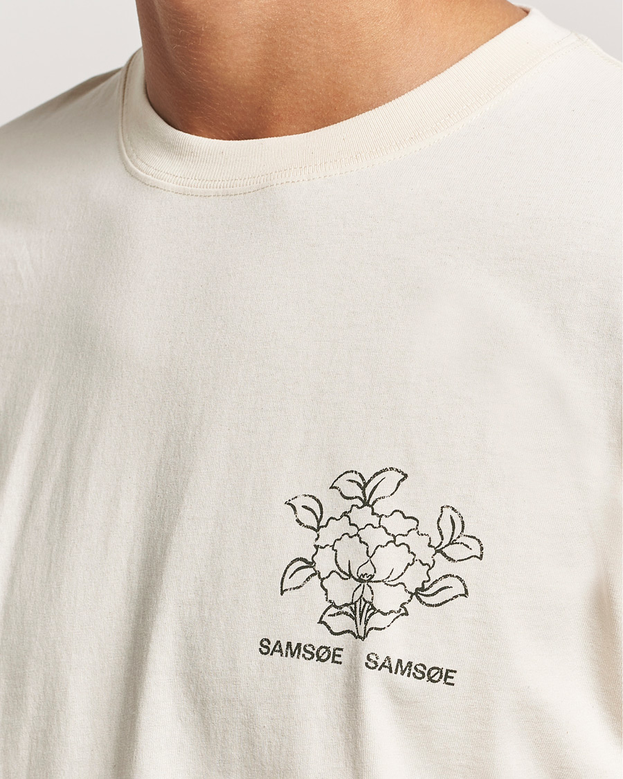 Heren | T-shirts | Samsøe Samsøe | Poetry Printed T-Shirt Neutral Lotus