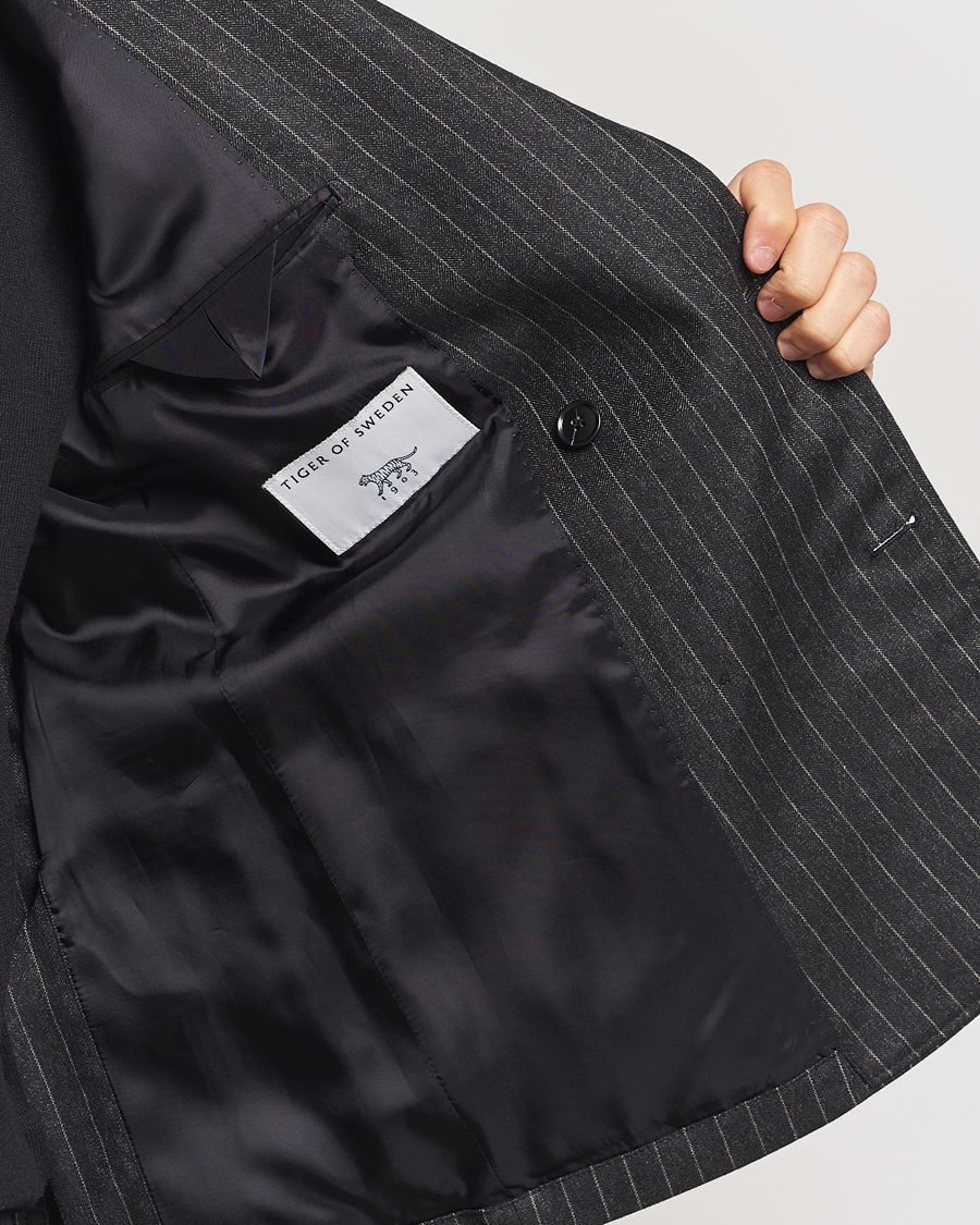 Heren | Blazers | Tiger of Sweden | Jeen Pinstriped Double Breasted Blazer Charcoal