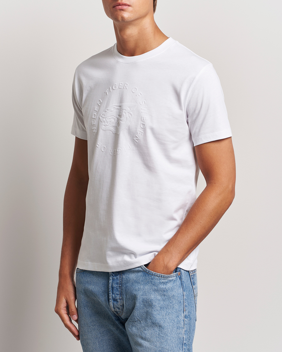 Heren | T-shirts | Tiger of Sweden | Dillan Logo Crew Neck T-Shirt Pure White