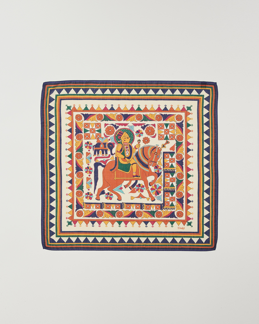 Heren | Drake's Maharaja Print Wool/Silk Bandana Navy/Yellow | Drake's | Maharaja Print Wool/Silk Bandana Navy/Yellow