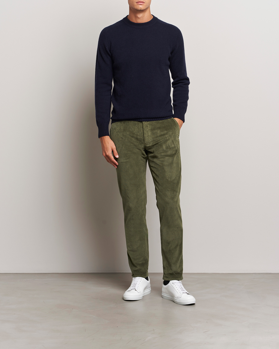 Heren | Broeken | Incotex | Slim Fit Leisure Cord Slacks Dark Green