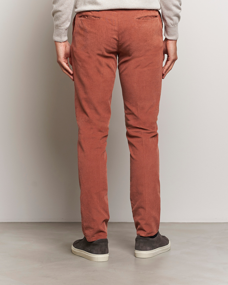 Heren | Broeken | Incotex | Slim Fit Baby Corduroy Trousers Vintage Red