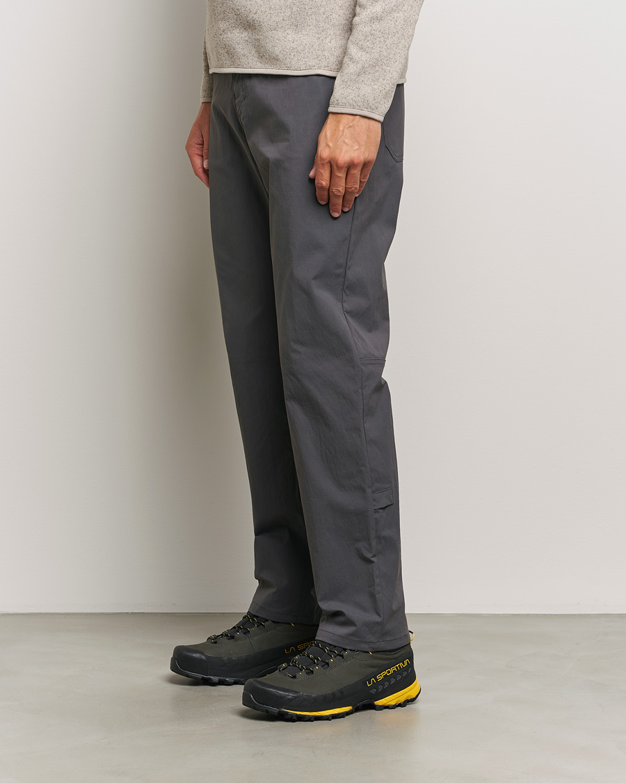 Heren | La Sportiva TX5 Mid GTX Hiking Boots Carbon/Yellow | La Sportiva | TX5 Mid GTX Hiking Boots Carbon/Yellow