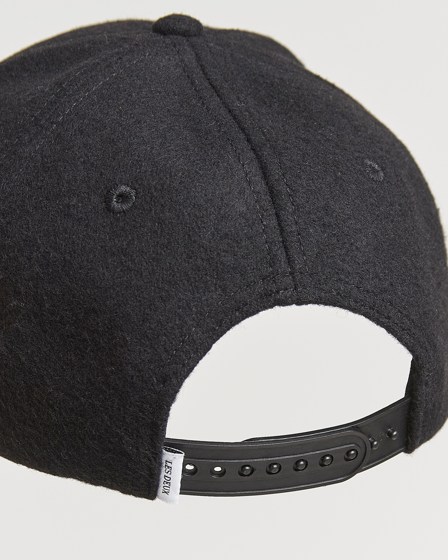 Heren | Les Deux Encore Wool Baseball Cap Black/Ivory | LES DEUX | Encore Wool Baseball Cap Black/Ivory