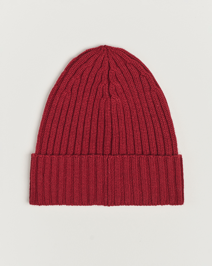 Heren | Piacenza Cashmere Ribbed Cashmere Beanie Burgundy | Piacenza Cashmere | Ribbed Cashmere Beanie Burgundy