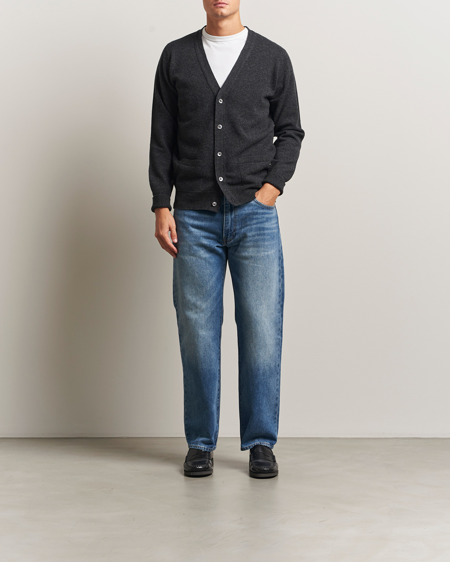Heren | Truien | William Lockie | Rob Lambswool Cardigan Charcoal