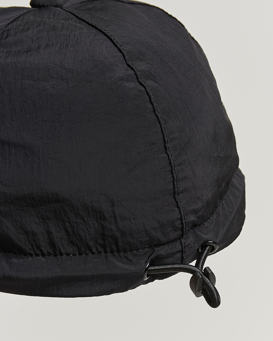 Heren | Stone Island Nylon Metal Logo Cap Black | Stone Island | Nylon Metal Logo Cap Black