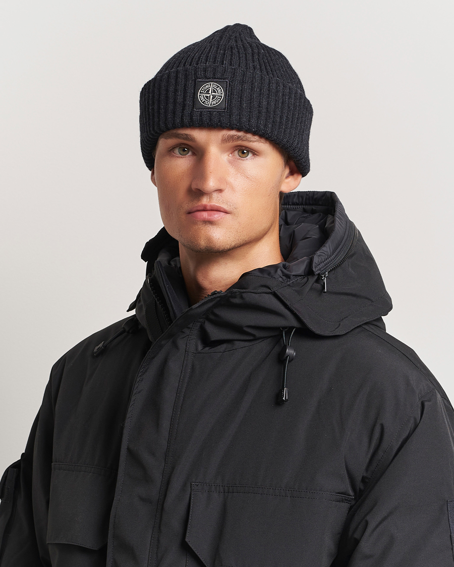 Heren | Stone Island Full Rib Wool Beanie Melange Charcoal | Stone Island | Full Rib Wool Beanie Melange Charcoal