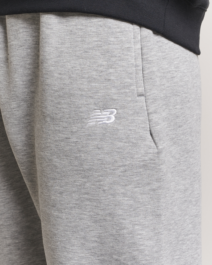 Heren | Broeken | New Balance | Essentials Fleece Sweatpants Athletic Grey