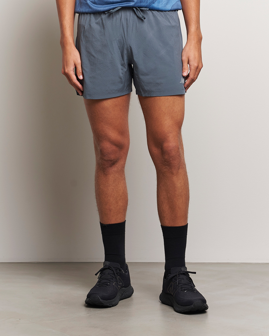 Heren | Korte broek | New Balance Running | 5 Inch Run shorts Graphite