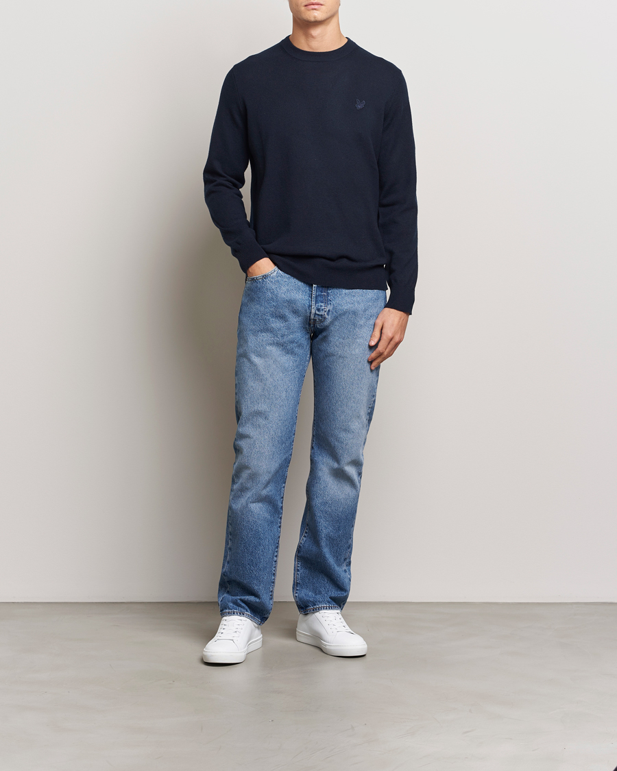 Heren | Truien | Lyle & Scott | Tonal Eagle Lambswool Crew Neck Dark Navy