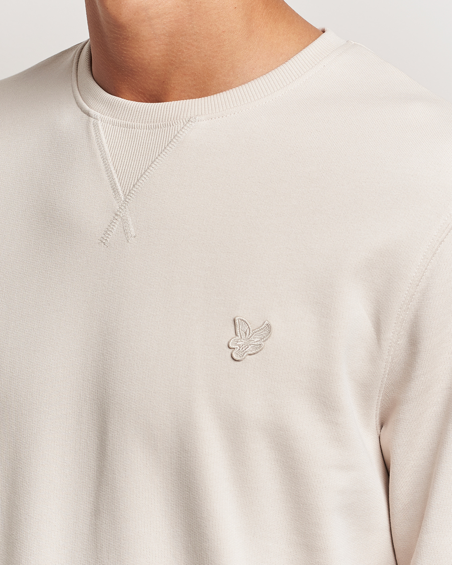 Heren | Truien | Lyle & Scott | Tonal Eagle Crew Neck Sweatshirt Cove