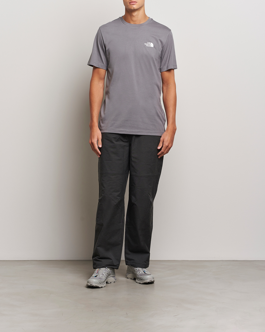 Heren | T-shirts | The North Face | Simple Dome Tee Grey