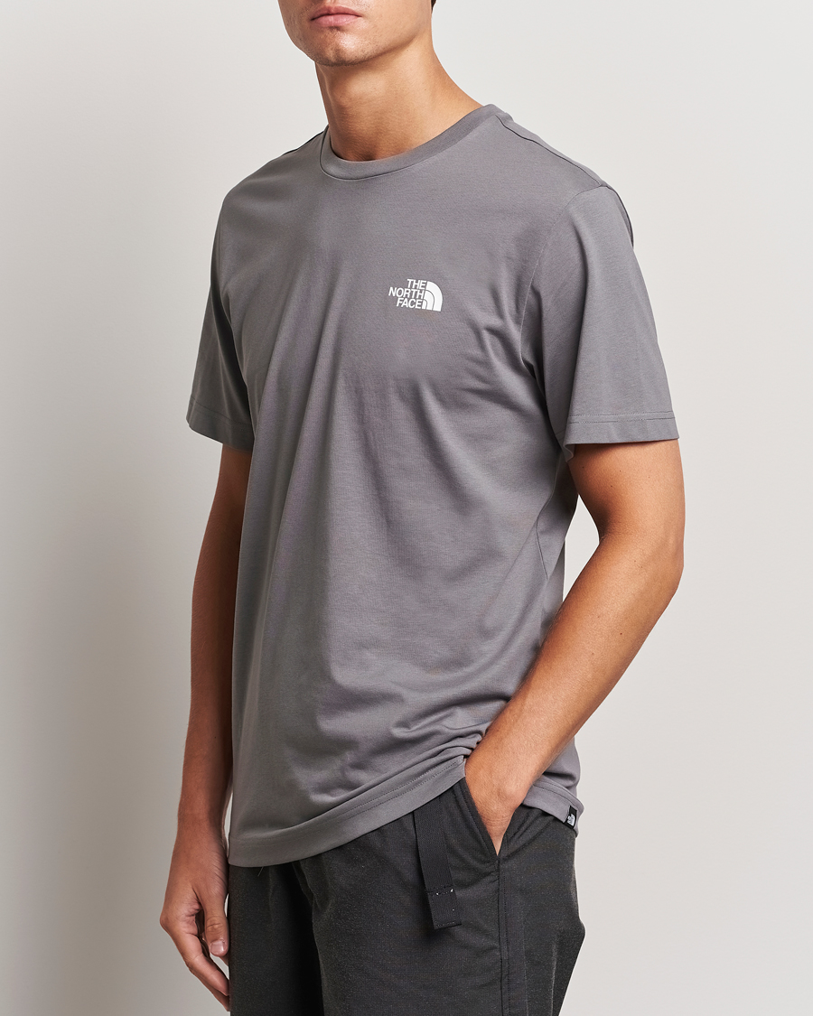 Heren | T-shirts | The North Face | Simple Dome Tee Grey