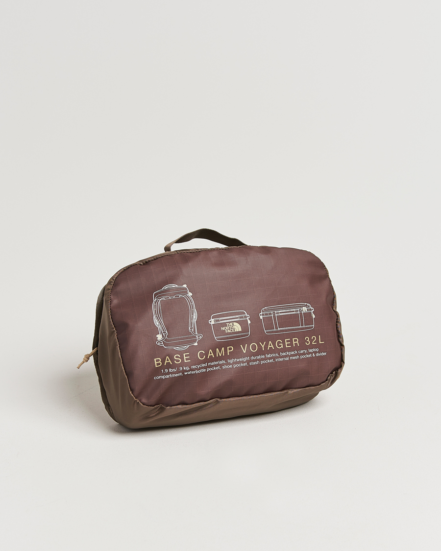 Heren | The North Face Base Camp Voyager Duffel 32L Brown | The North Face | Base Camp Voyager Duffel 32L Brown