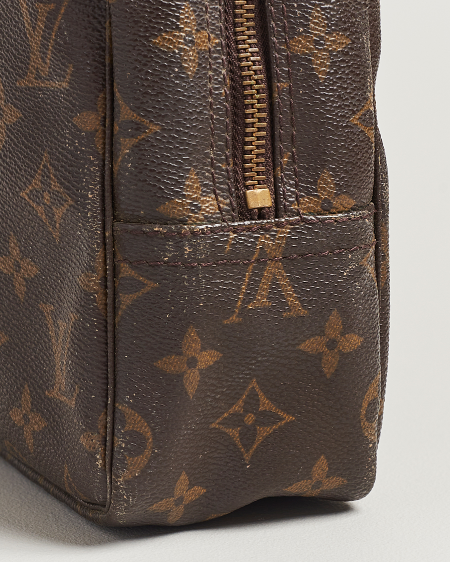 Heren | Louis Vuitton Pre-Owned Trousse de Toilette Washbag Monogram | Louis Vuitton Pre-Owned | Trousse de Toilette Washbag Monogram