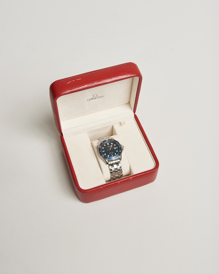 Heren | Omega Pre-Owned Seamaster Diver 300M Red 2221.80.00 Silver | Omega Pre-Owned | Seamaster Diver 300M Red 2221.80.00 Silver