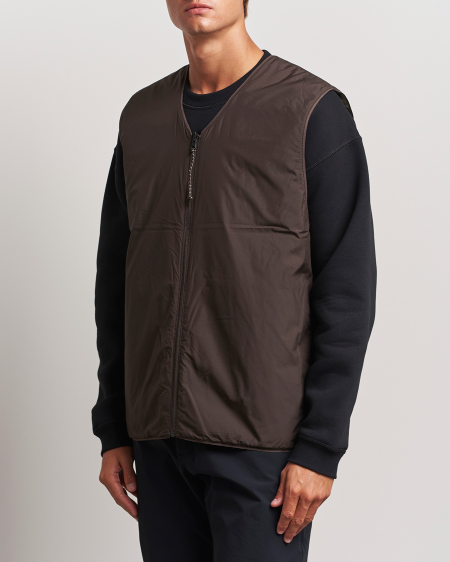 Heren | Jassen | Peak Performance | Insulated Reversable Vest Avid Beige