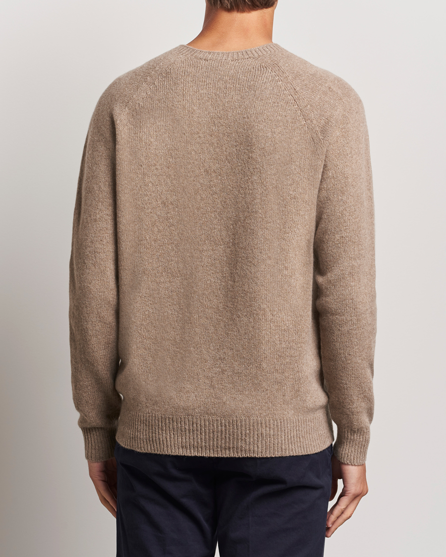 Heren | Truien | Sunspel | Lambswool Crewneck Sandstone