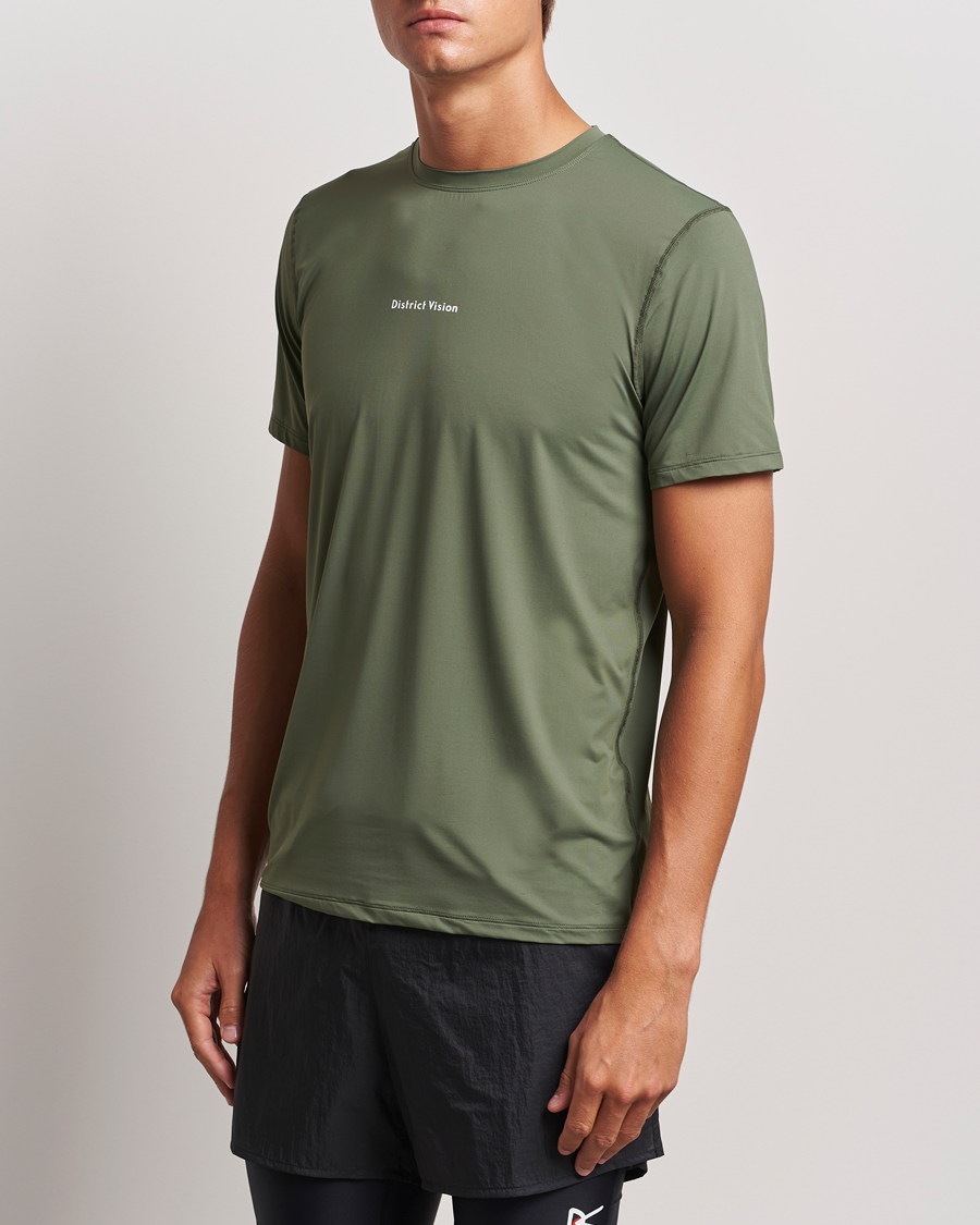 Heren | T-shirts | District Vision | Ultralight Aloe Short Sleeve Sage