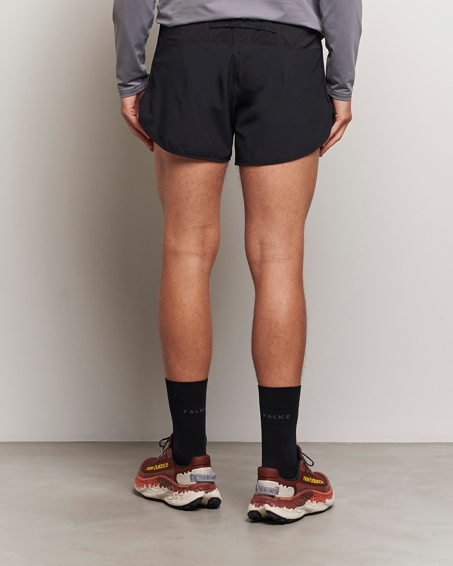 Heren | Korte broek | District Vision | 5 Inch Training Shorts Black