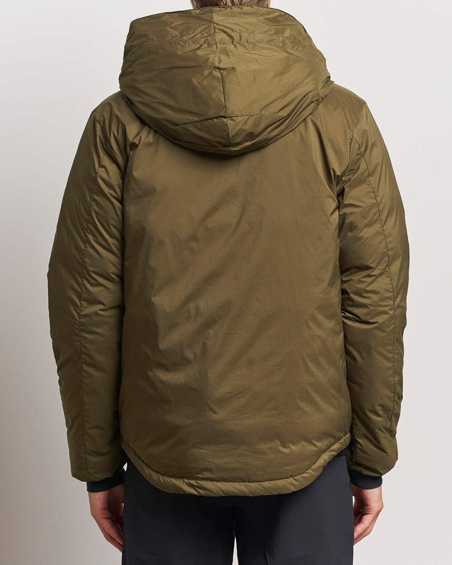 Heren | Jassen | Canada Goose Black Label | Lodge Hoody Military Green