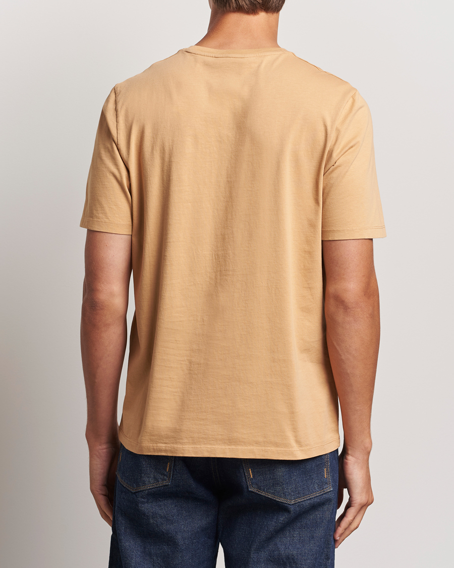 Heren | T-shirts | Maison Kitsuné | Chillax Fox T-Shirt Chamomile Beige