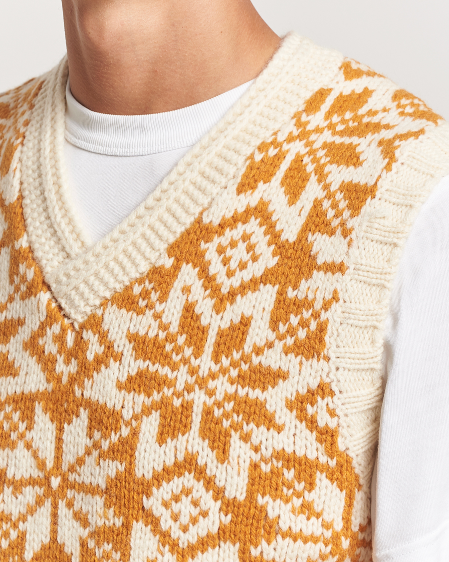 Heren | Truien | BEAMS PLUS | Snow Pattern Knit Vest Gold