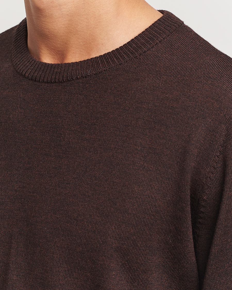 Heren | Truien | A Day's March | Alagón Merino Crew Dark Brown