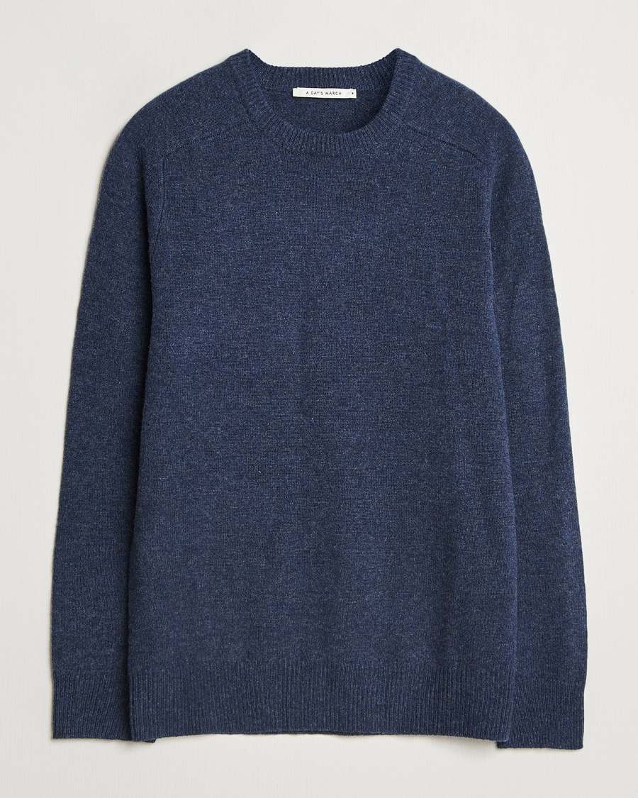 Heren | Truien | A Day's March | Brodick Lambswool Sweater Navy