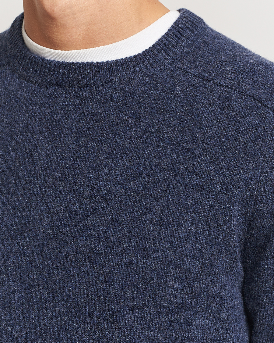 Heren | Truien | A Day's March | Brodick Lambswool Sweater Navy