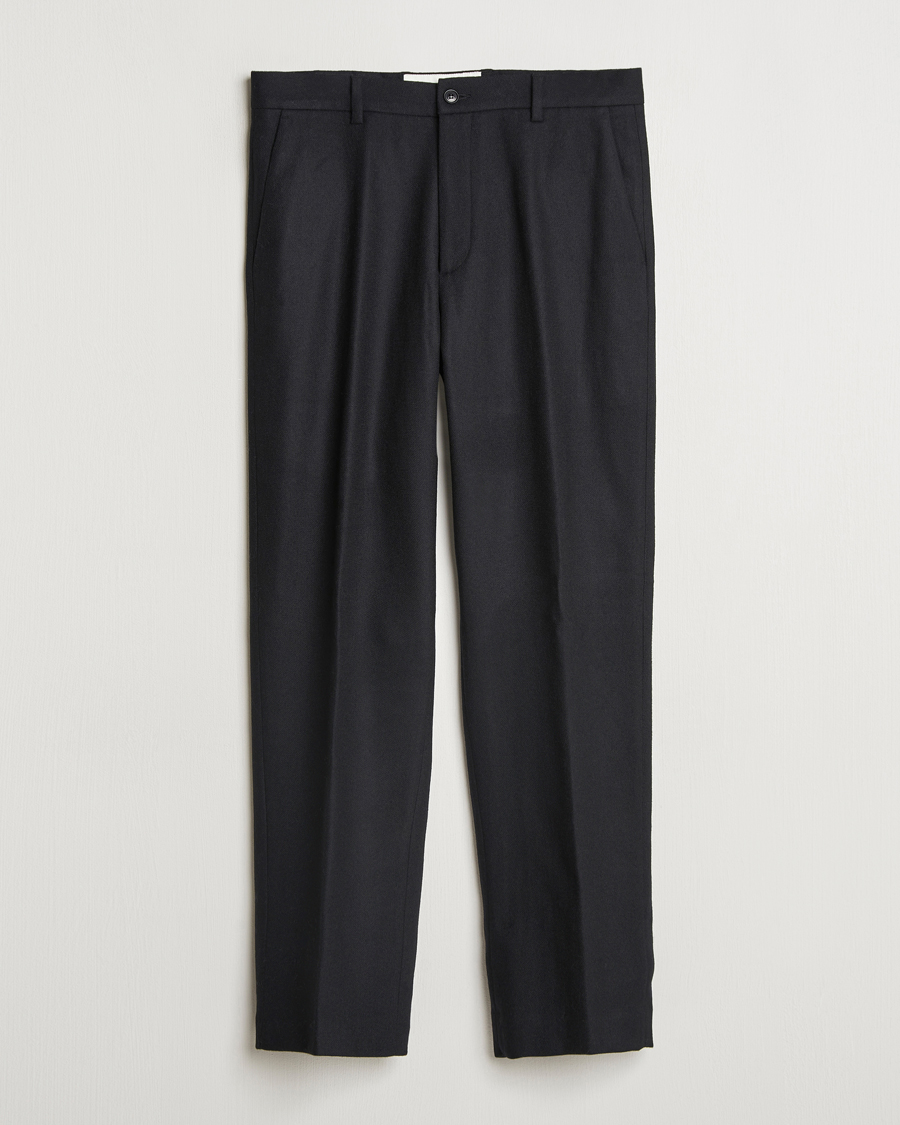 Heren | Broeken | A Day's March | Gairloch Relaxed Wool Trousers Black