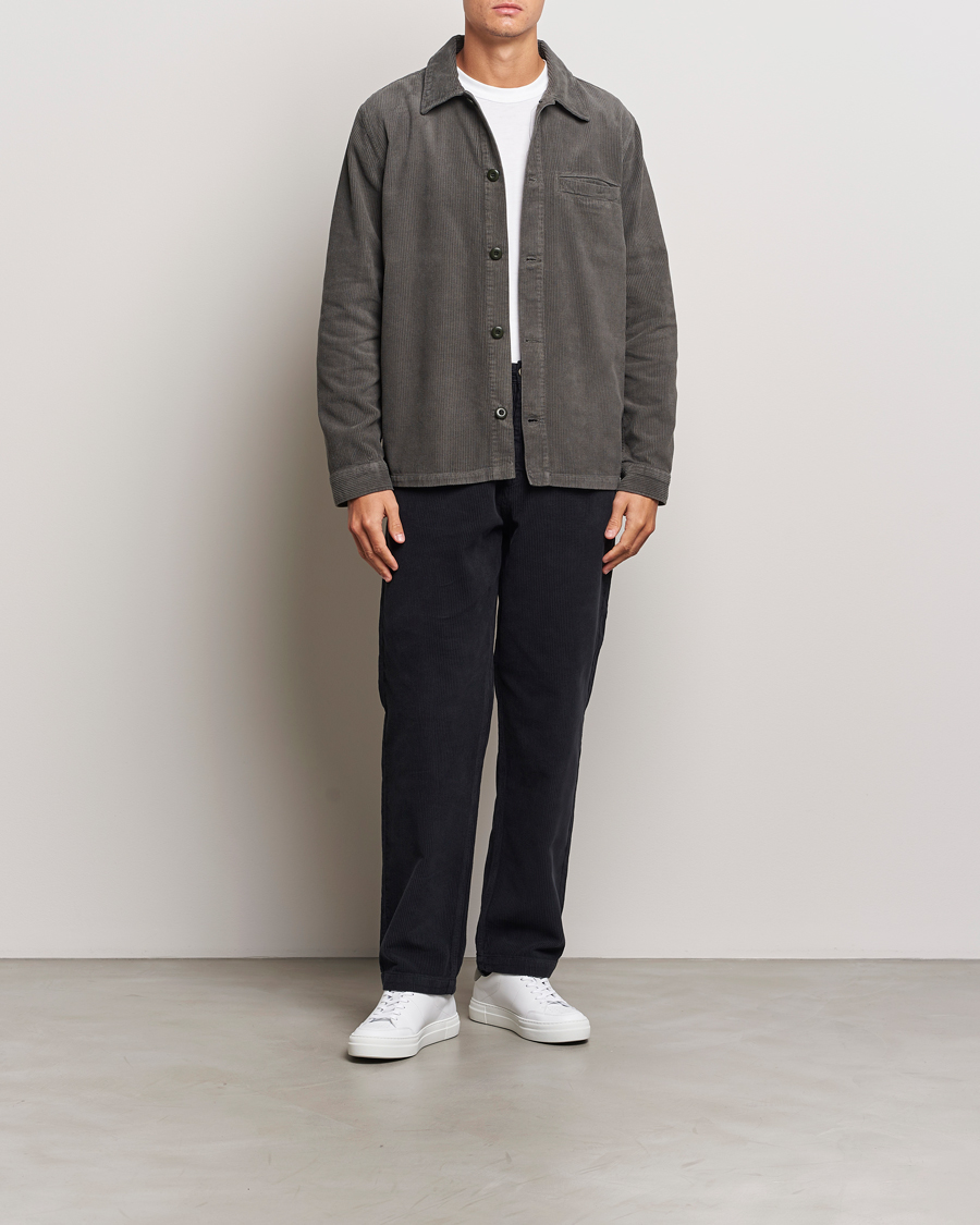 Heren | Broeken | A Day's March | Redwood Corduroy Trousers Black