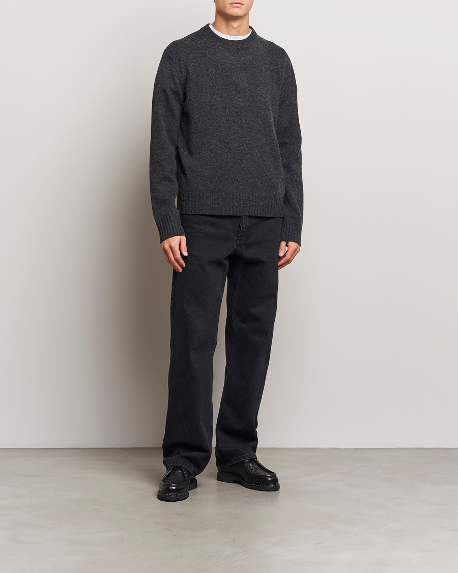 Heren | Truien | A Day's March | Marlow Lambswool Crew Black Melange