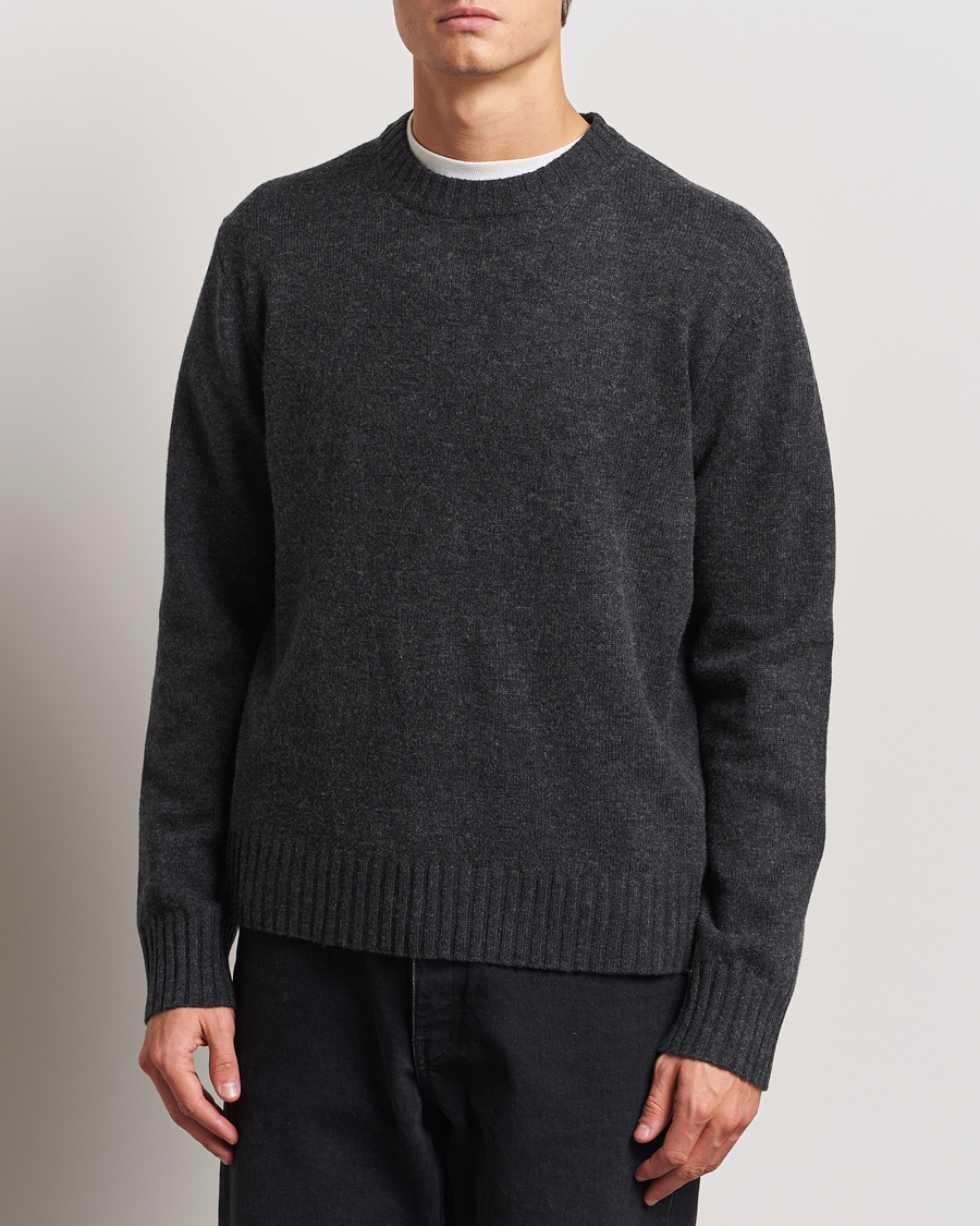 Heren | Truien | A Day's March | Marlow Lambswool Crew Black Melange