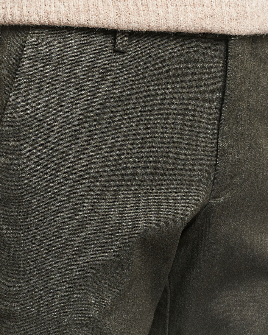 Heren | Broeken | NN07 | Theo Brushed Cotton Trousers Dark Army